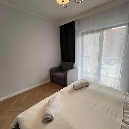 Old Town - Odra - View - 2 Bathrooms Apartment Wroclaw